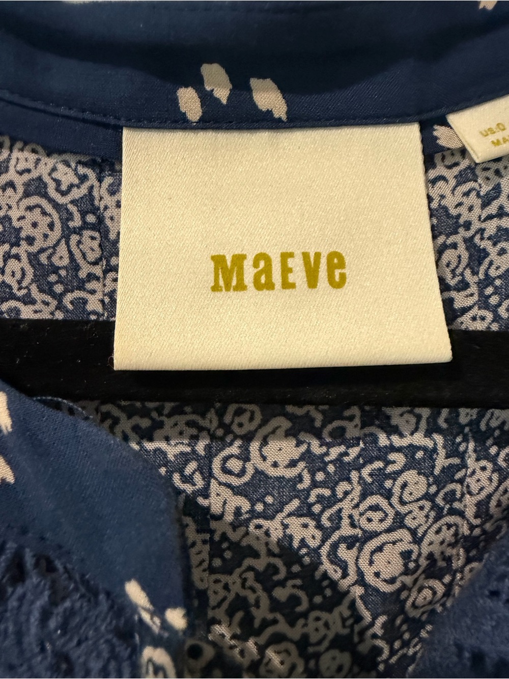 Anthropologie- Maeve Navy Mixed Floral & Dot Button-Up Blouse (0) - Picture 3 of 11